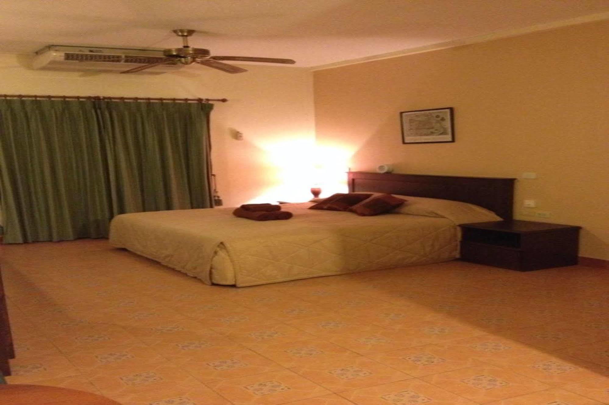 Bon Ca Va Hotell Chiang Mai Eksteriør bilde