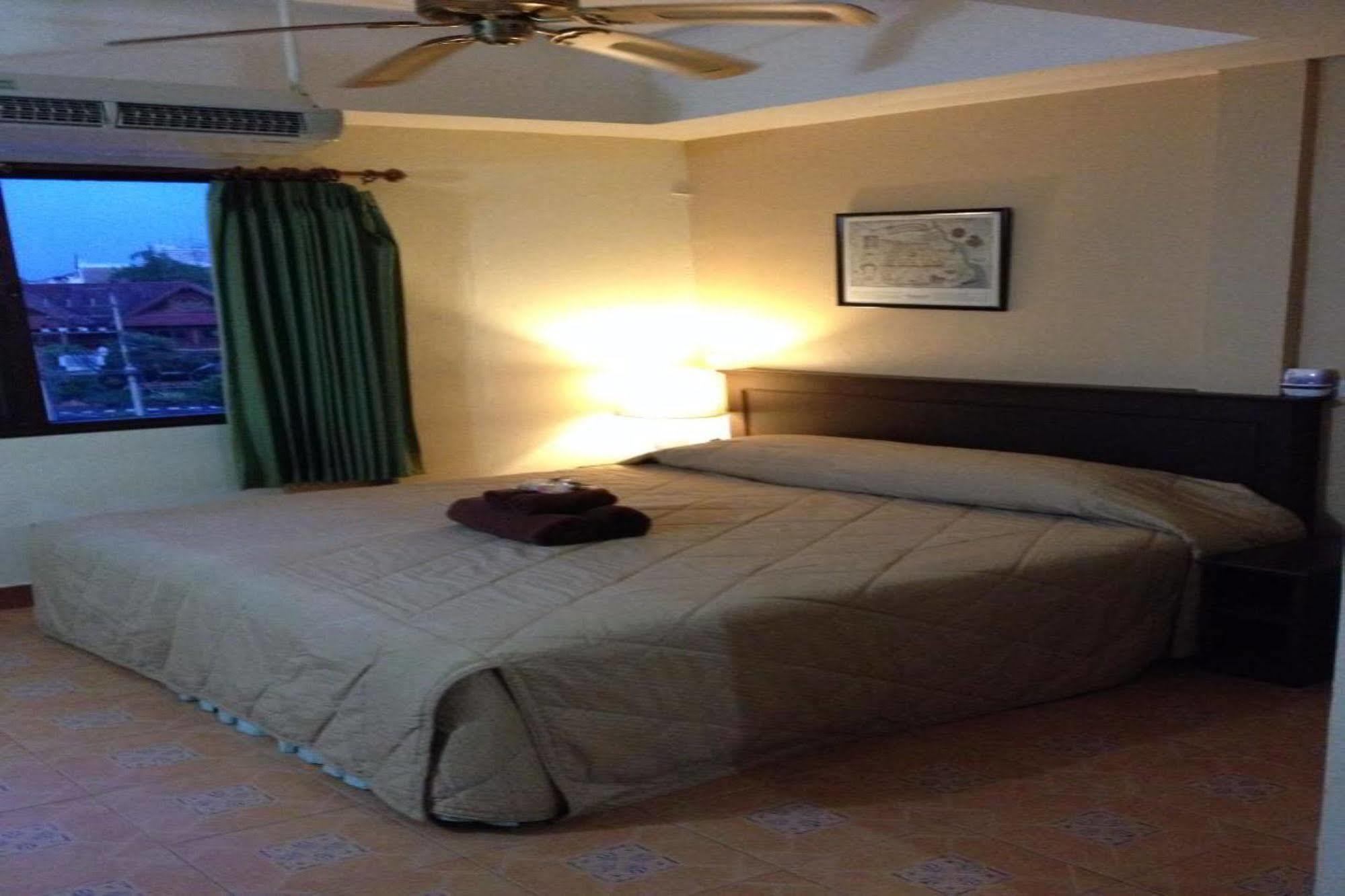 Bon Ca Va Hotell Chiang Mai Eksteriør bilde