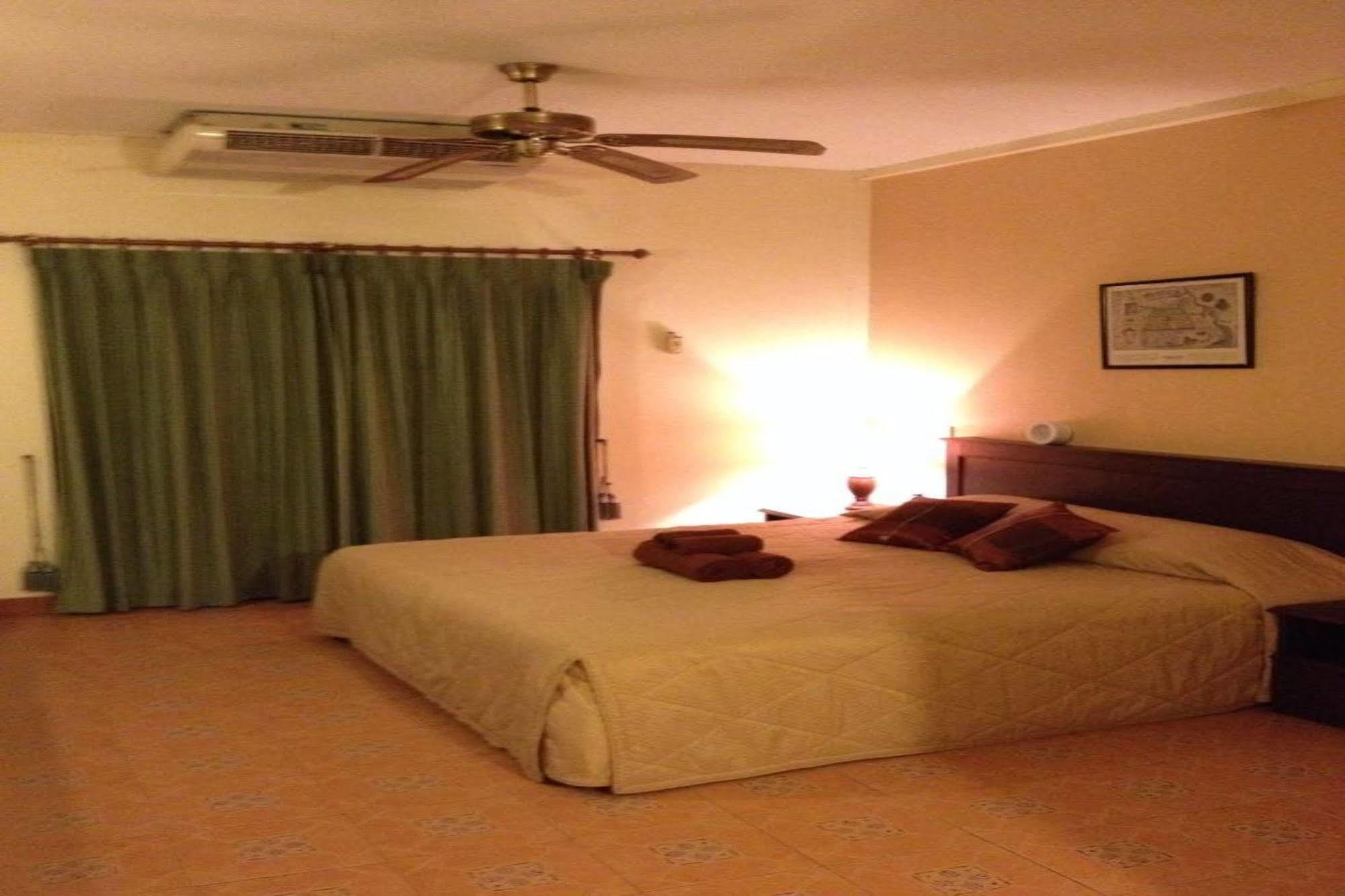 Bon Ca Va Hotell Chiang Mai Eksteriør bilde