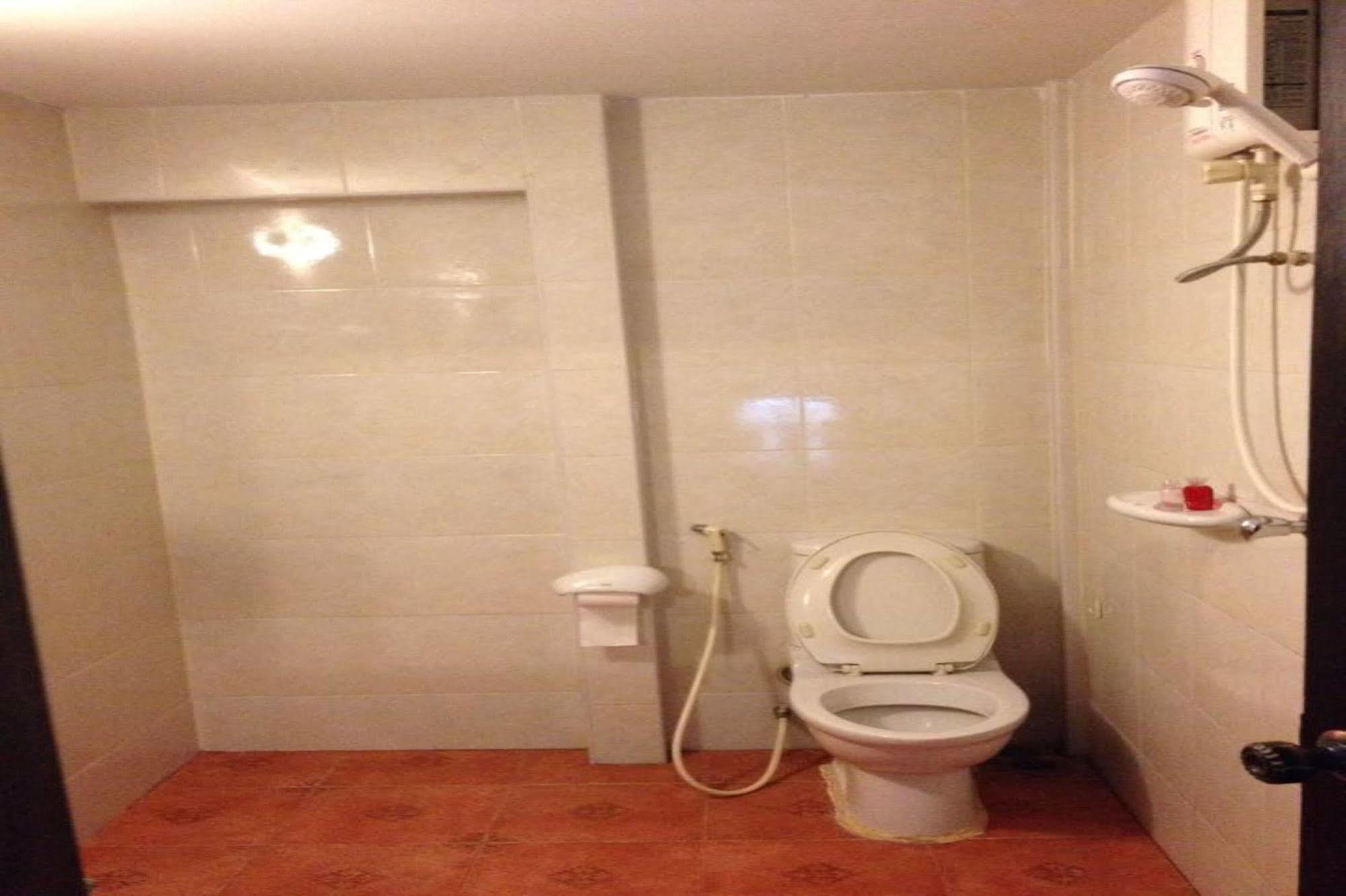 Bon Ca Va Hotell Chiang Mai Eksteriør bilde